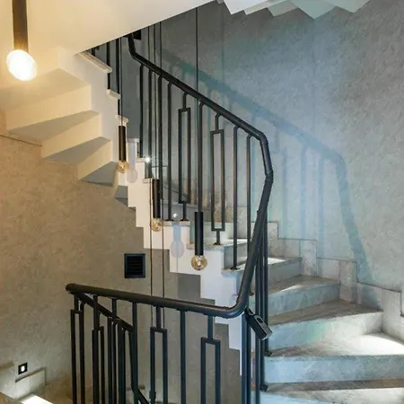 Charming Bright New 2bd1bath Wparking!#339 Διαμέρισμα