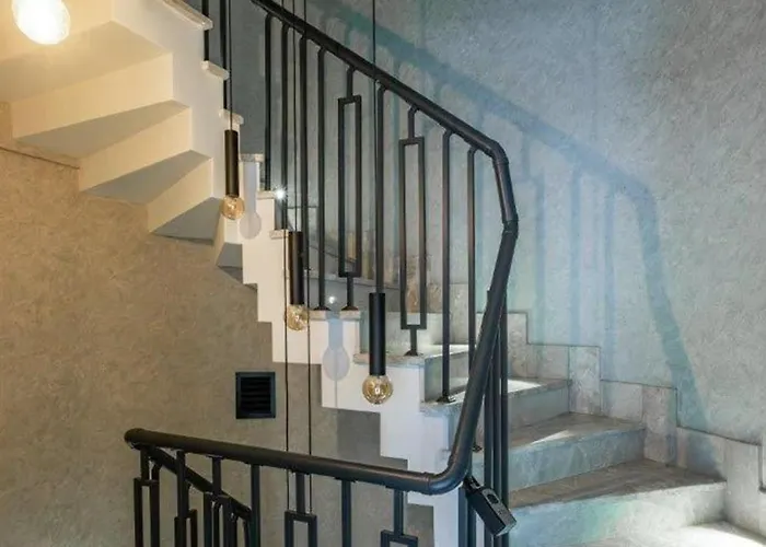 Charming Bright New 2bd1bath Wparking!#339 Daire