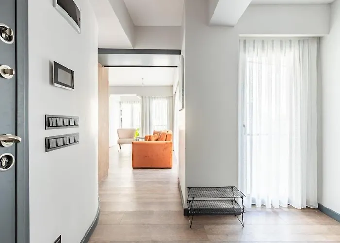 Charming Bright New 2bd1bath Wparking!#339 *