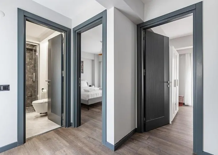 Daire Charming Bright New 2bd1bath Wparking!#339 *