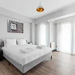 Charming Bright New 2bd1bath Wparking!#339 Appartamento